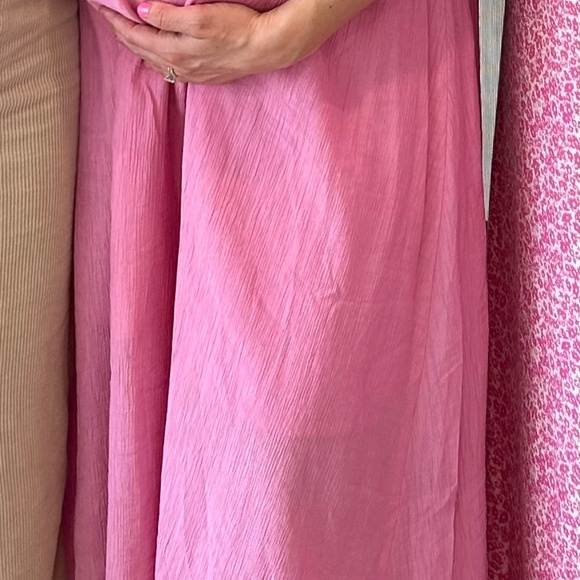 Pink Blush Maternity - Picture 2 of 2